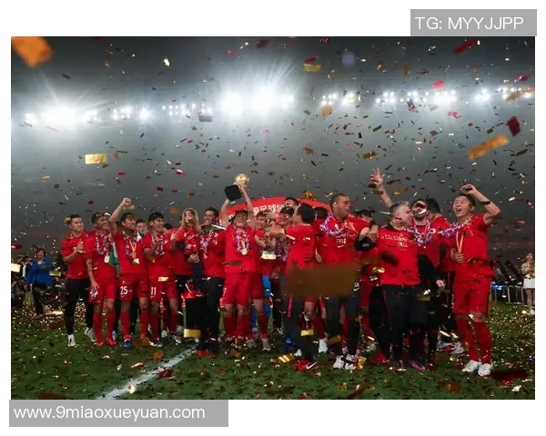 上海上港迎战首尔FC全力争胜展现球队实力与决心